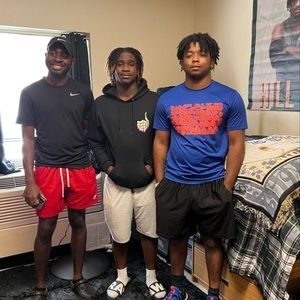 Meet your Posher, Truston